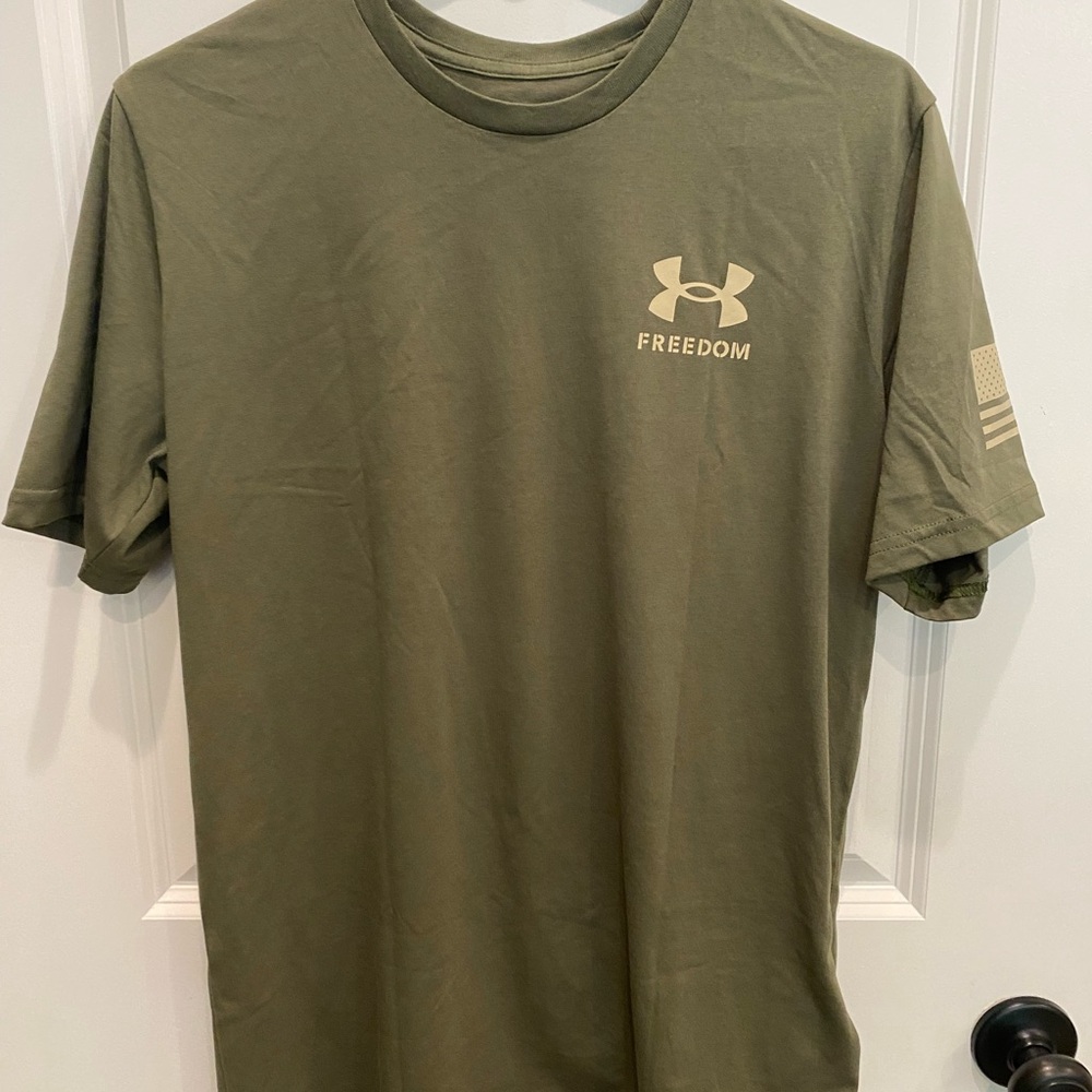 Under Armour Men's Olive Green Freedom T-Shirt
